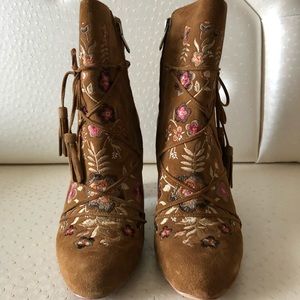 Sam Edelman Winnie Boots